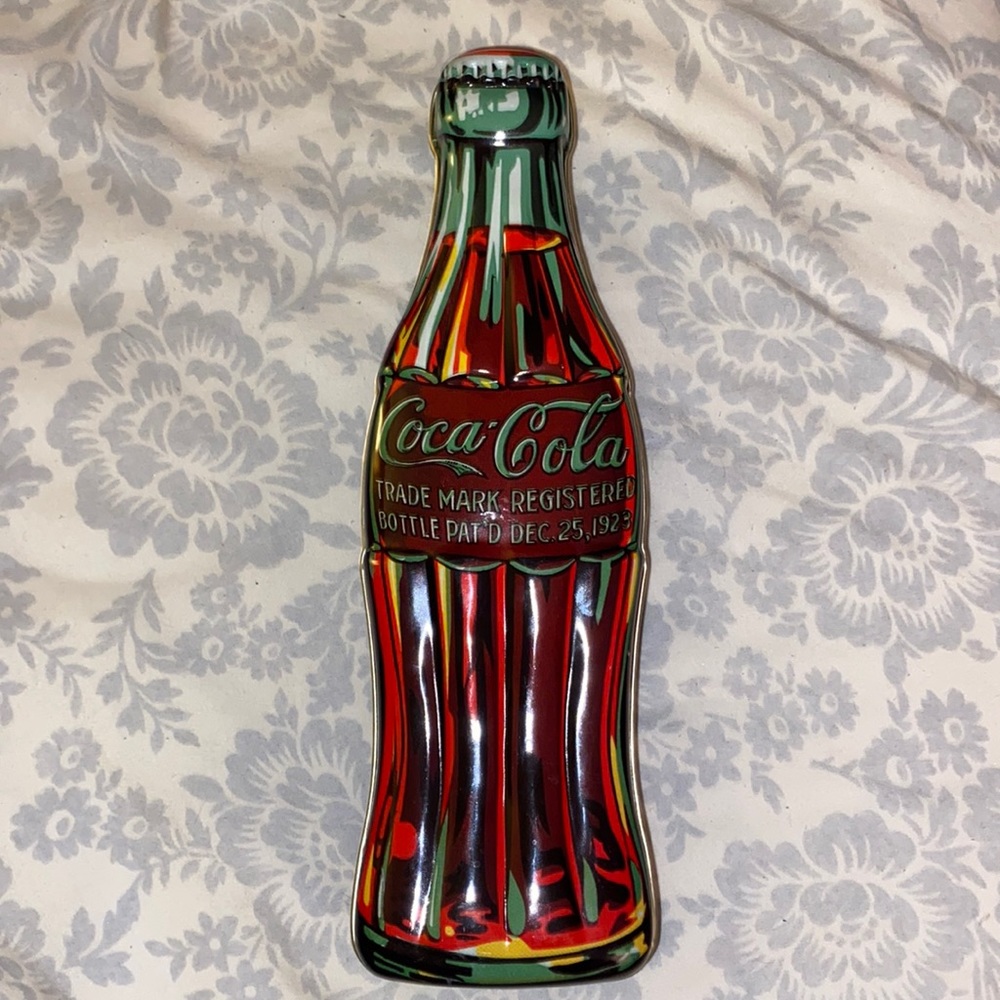 Coca-Cola Coke Bottle Shaped Tin-Great Memorabilia Piece  9-1/2” x 3” x 2”
